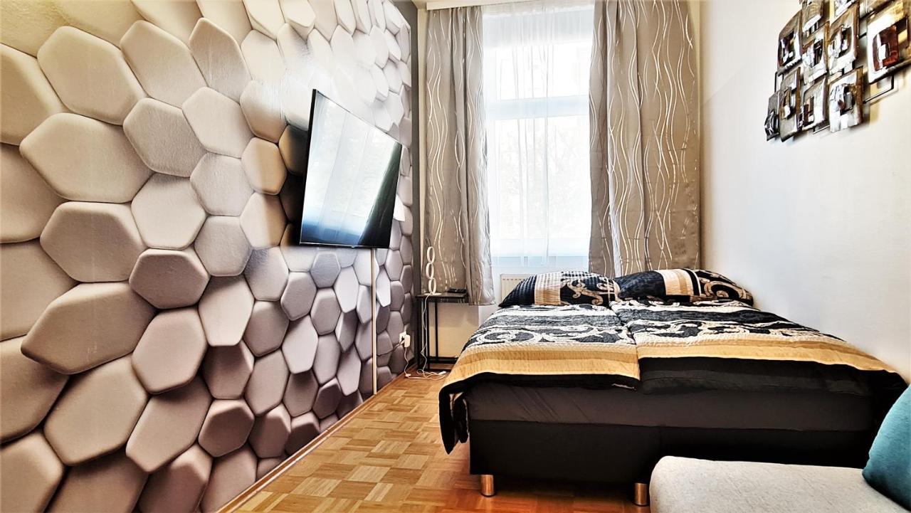 Boutique Apartments Vienna - Luxury 2 Экстерьер фото