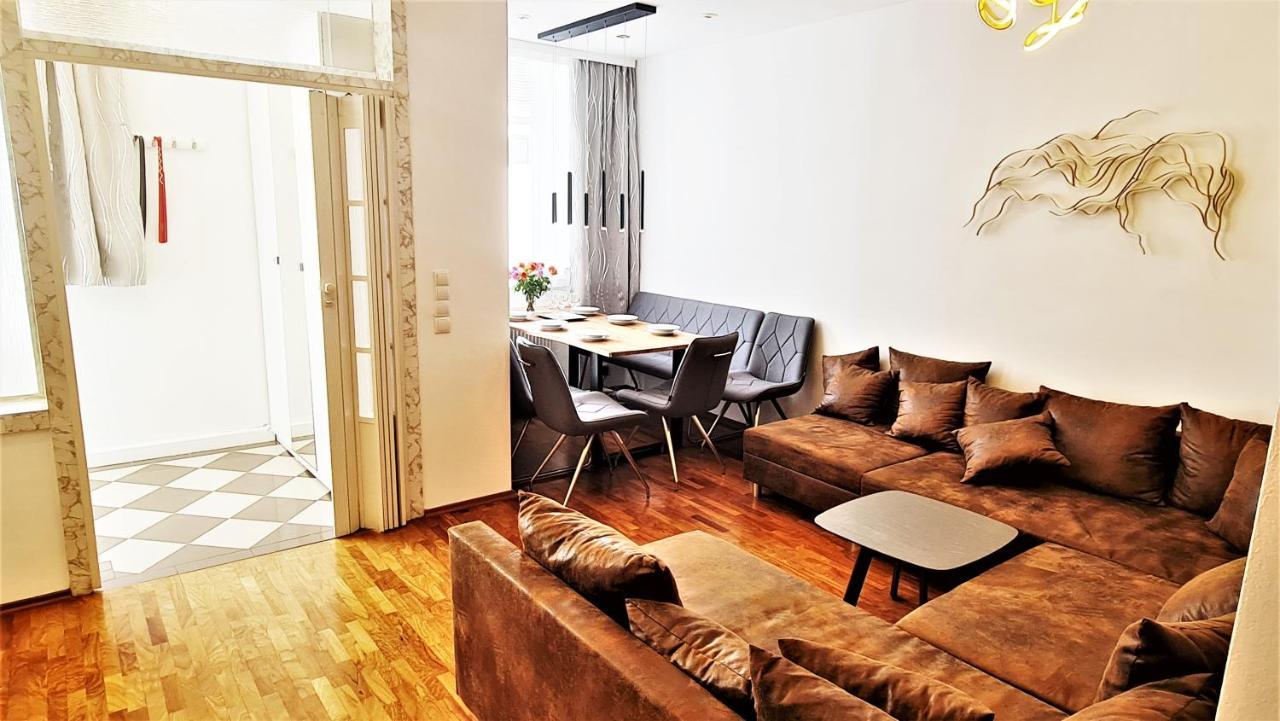 Boutique Apartments Vienna - Luxury 2 Экстерьер фото
