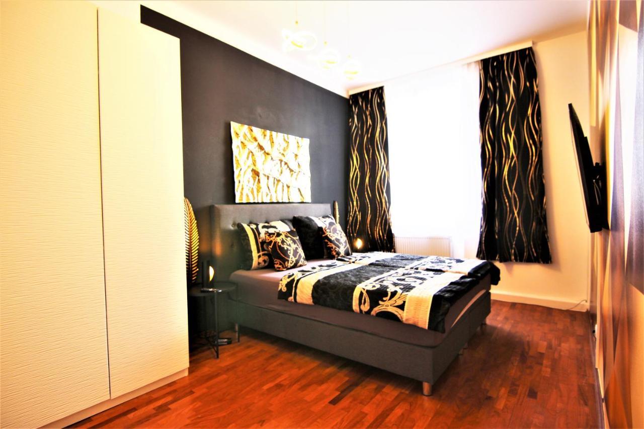 Boutique Apartments Vienna - Luxury 2 Экстерьер фото