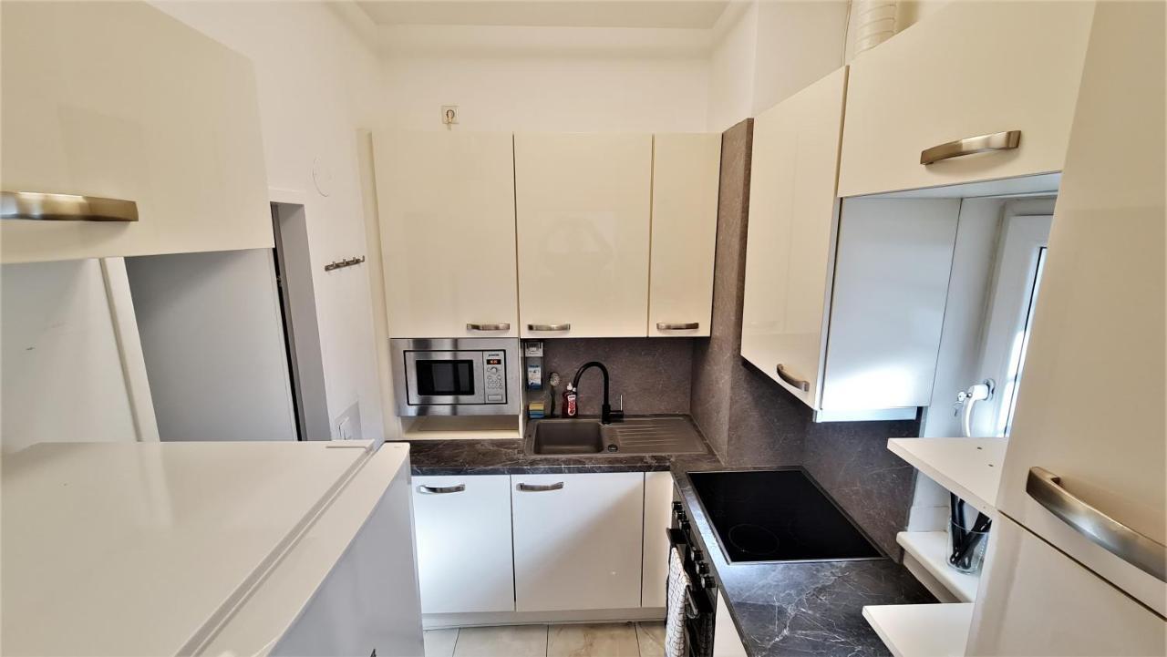 Boutique Apartments Vienna - Luxury 2 Экстерьер фото
